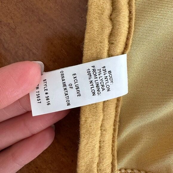 On Gossamer Gold Satin Corset Cami Top M Lingerie Diamond Quilted Cupped PinUp - Picture 12 of 16